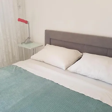 By The Sea Starigrad, Paklenica - 6621 *